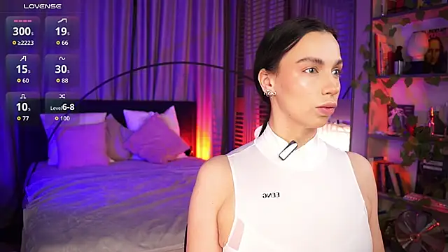 Snapshot of LunaNight chatting on 29, 11, 2025 LunaNight online show from 29, 11, 2025