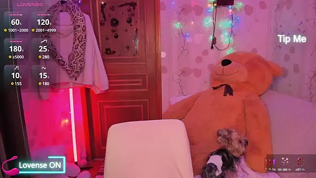 Lilly Black88888 online show from 5, 2, 2025