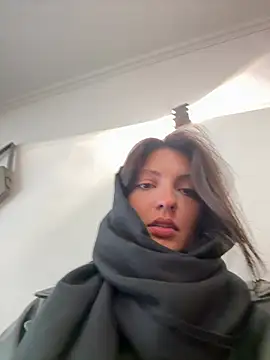 Snapshot of BabeRainbow chatting on 5, 2, 2025 BabeRainbow online show from 5, 2, 2025