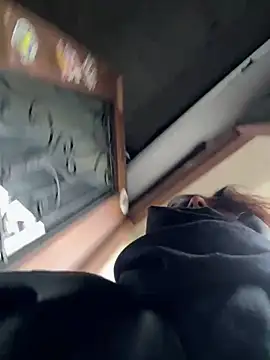 Snapshot of BabeRainbow chatting on 8, 2, 2025 BabeRainbow online show from 8, 2, 2025