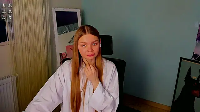 Molly sweetie online show from 22, 1, 2025