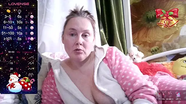 Snapshot of pussykroshka chatting on 21, 12, 2024 pussykroshka online show from 21, 12, 2024
