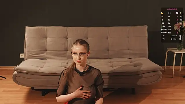 Snapshot of steffania- chatting on 8, 5, 2026 steffania- online show from 8, 5, 2026