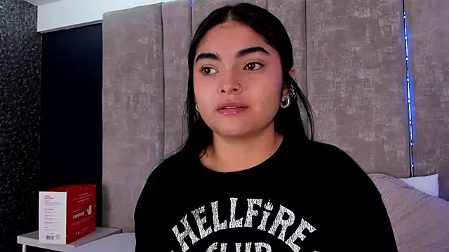 GiselOrtiz online show from 13, 9, 2025