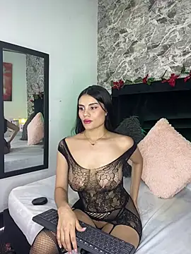 Snapshot of Maylin_Garcia chatting on 7, 2, 2025 Maylin Garcia online show from 7, 2, 2025