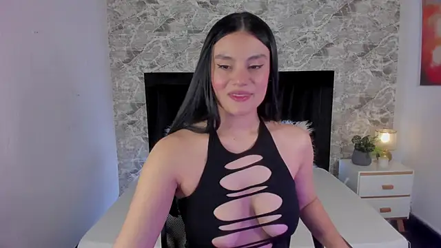 Snapshot of Maylin_Garcia chatting on 7, 10, 2025 Maylin Garcia online show from 7, 10, 2025