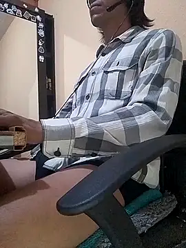 Snapshot of MX-SEX-FUN chatting on 8, 5, 2026 MX-SEX-FUN online show from 8, 5, 2026