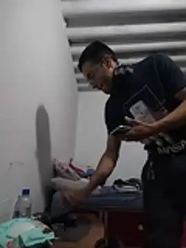 Danielitohot23cm online show from 16, 12, 2025