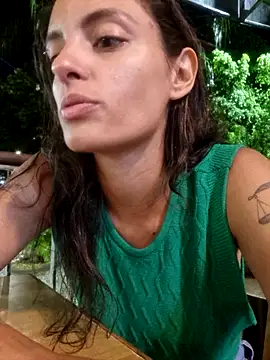 liquorlipsoficial online show from 29, 1, 2025