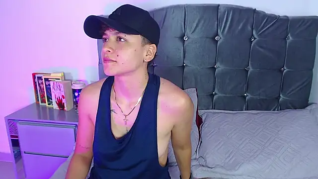 Snapshot of Antonella_Cruz02 chatting on 13, 7, 2026 Antonella Cruz02 online show from 13, 7, 2026
