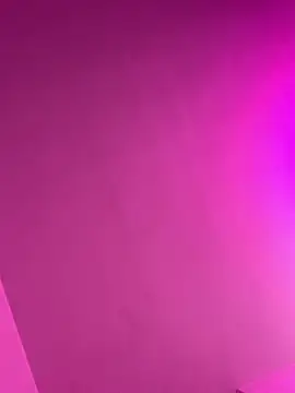 ValerieHilton online show from 9, 1, 2026