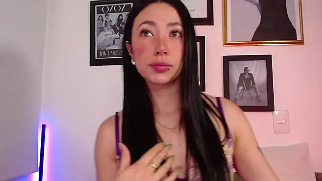 lilyy evanss online show from 9, 1, 2025