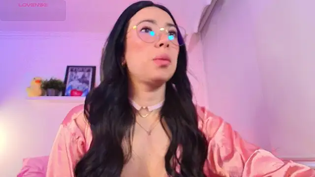 lilyy evanss online show from 24, 2, 2026