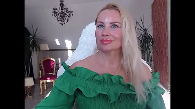 Snapshot of eyesangel22 chatting on 25, 1, 2025 eyesangel22 online show from 25, 1, 2025
