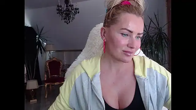 Snapshot of eyesangel22 chatting on 29, 1, 2025 eyesangel22 online show from 29, 1, 2025