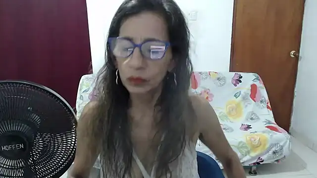 Snapshot of luz_stella chatting on 25, 2, 2025 luz stella online show from 25, 2, 2025