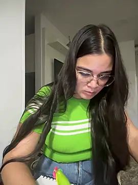 Snapshot of CamilaSofiia chatting on 2, 6, 2026 CamilaSofiia online show from 2, 6, 2026