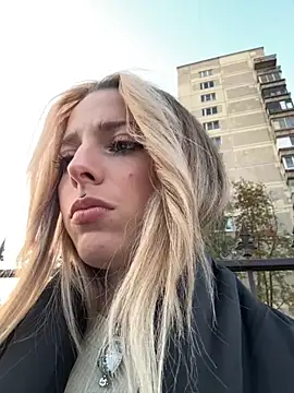 LoraaDoll online show from 30, 9, 2025