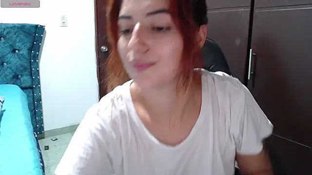 Snapshot of Kate_lorens9 chatting on 15, 12, 2024 Kate lorens9 online show from 15, 12, 2024