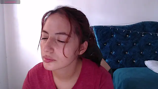 Snapshot of Kate_lorens9 chatting on 19, 3, 2025 Kate lorens9 online show from 19, 3, 2025