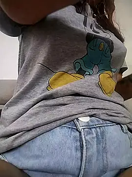 Snapshot of Kate_lorens9 chatting on 9, 10, 2025 Kate lorens9 online show from 9, 10, 2025