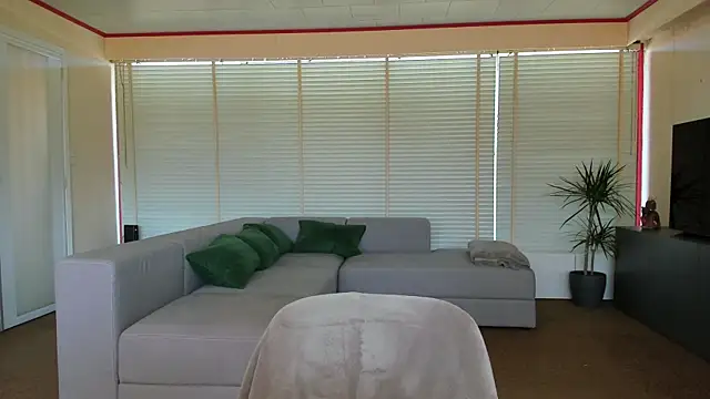 Sheandhim23 online show from 20, 3, 2025