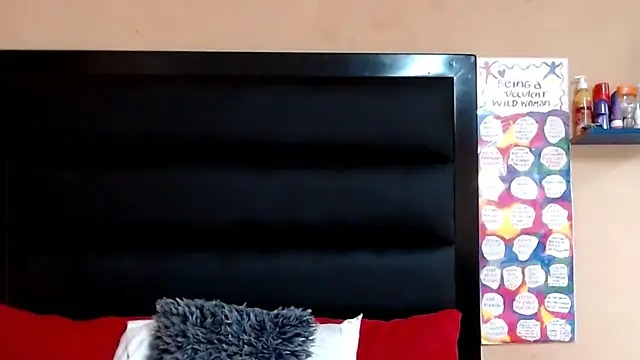 LongPussyLipsxx online show from 26, 1, 2025