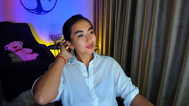 worldofkim online show from 25, 11, 2025