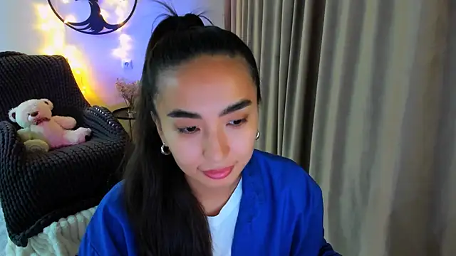 worldofkim online show from 27, 11, 2025