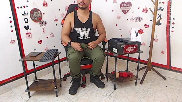 Snapshot of KalethBigDick chatting on 15, 2, 2025 KalethBigDick online show from 15, 2, 2025