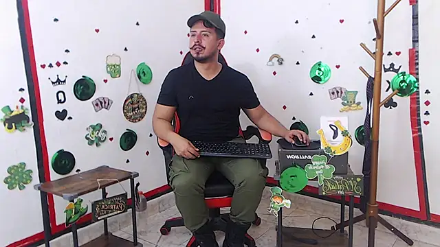 Snapshot of KalethBigDick chatting on 17, 3, 2025 KalethBigDick online show from 17, 3, 2025