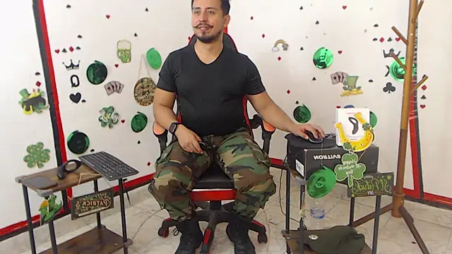 Snapshot of KalethBigDick chatting on 20, 3, 2025 KalethBigDick online show from 20, 3, 2025