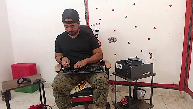 Snapshot of KalethBigDick chatting on 3, 2, 2026 KalethBigDick online show from 3, 2, 2026