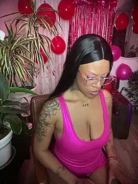 Snapshot of haiiley_more chatting on 14, 2, 2026 haiiley more online show from 14, 2, 2026