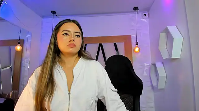 ary cooper  online show from 25, 11, 2025