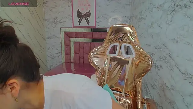  mila sweet v online show from 5, 2, 2025