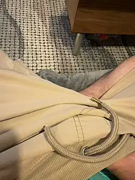 Kissoks1xh online show from 14, 4, 2026