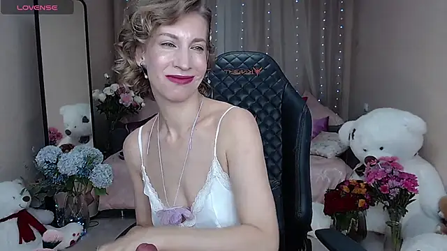 AdrianaSea online show from 21, 9, 2025