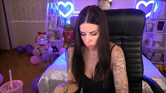 Snapshot of IsabellaFoxyy chatting on 10, 2, 2025 IsabellaFoxyy online show from 10, 2, 2025