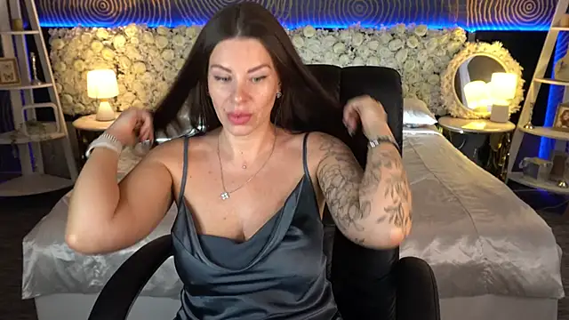 IsabellaFoxyy online show from 18, 1, 2026