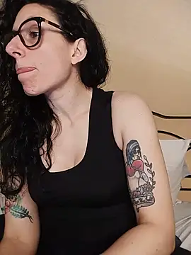 Snapshot of SofiaMori chatting on 18, 5, 2026 SofiaMori online show from 18, 5, 2026