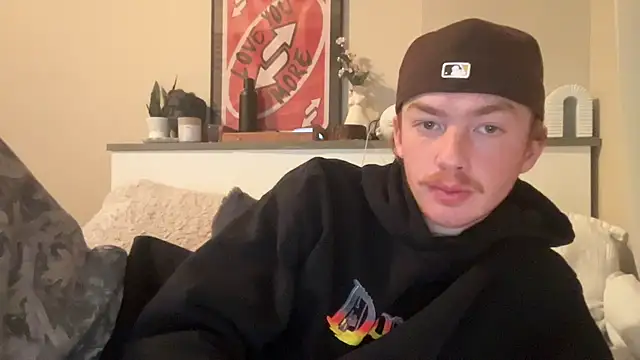 Snapshot of younghungginger chatting on 28, 2, 2025 younghungginger online show from 28, 2, 2025