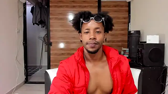 AlejoKhalifa  online show from 25, 1, 2025