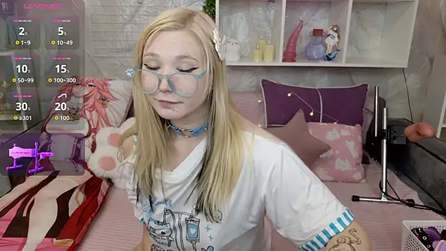 MeowkaKitty online show from 15, 10, 2025