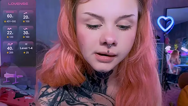 Britney Lynch online show from 20, 9, 2025