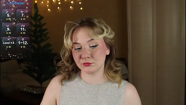 Snapshot of sensual_girrrl chatting on 1, 12, 2024 sensual girrrl online show from 1, 12, 2024