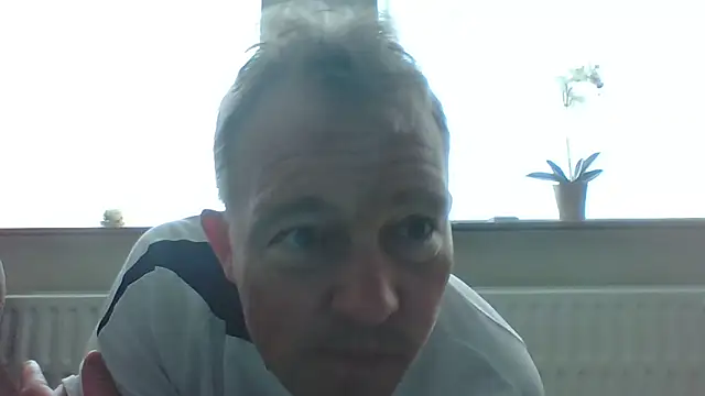 Snapshot of bertolini chatting on 18, 5, 2026 bertolini online show from 18, 5, 2026