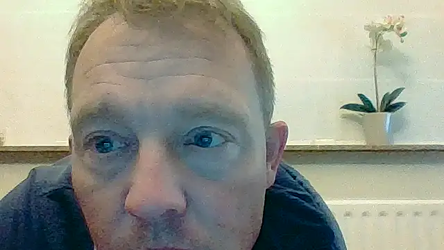 Snapshot of bertolini chatting on 20, 5, 2026 bertolini online show from 20, 5, 2026