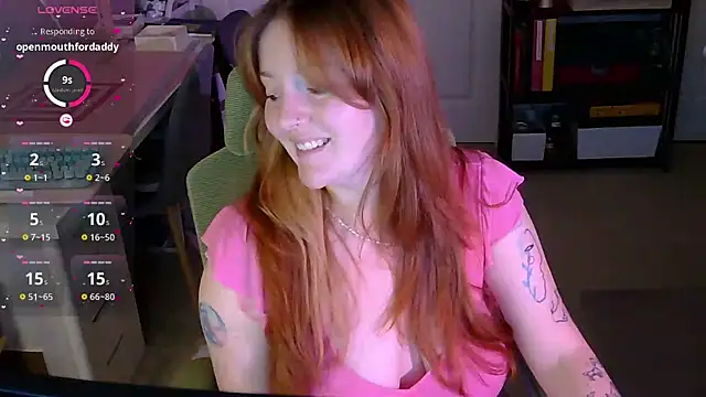 Snapshot of pinkmatter666 chatting on 30, 12, 2024 pinkmatter666 online show from 30, 12, 2024