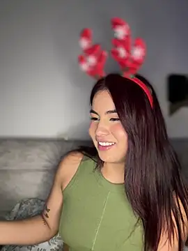 Zarah Blare online show from 24, 12, 2024